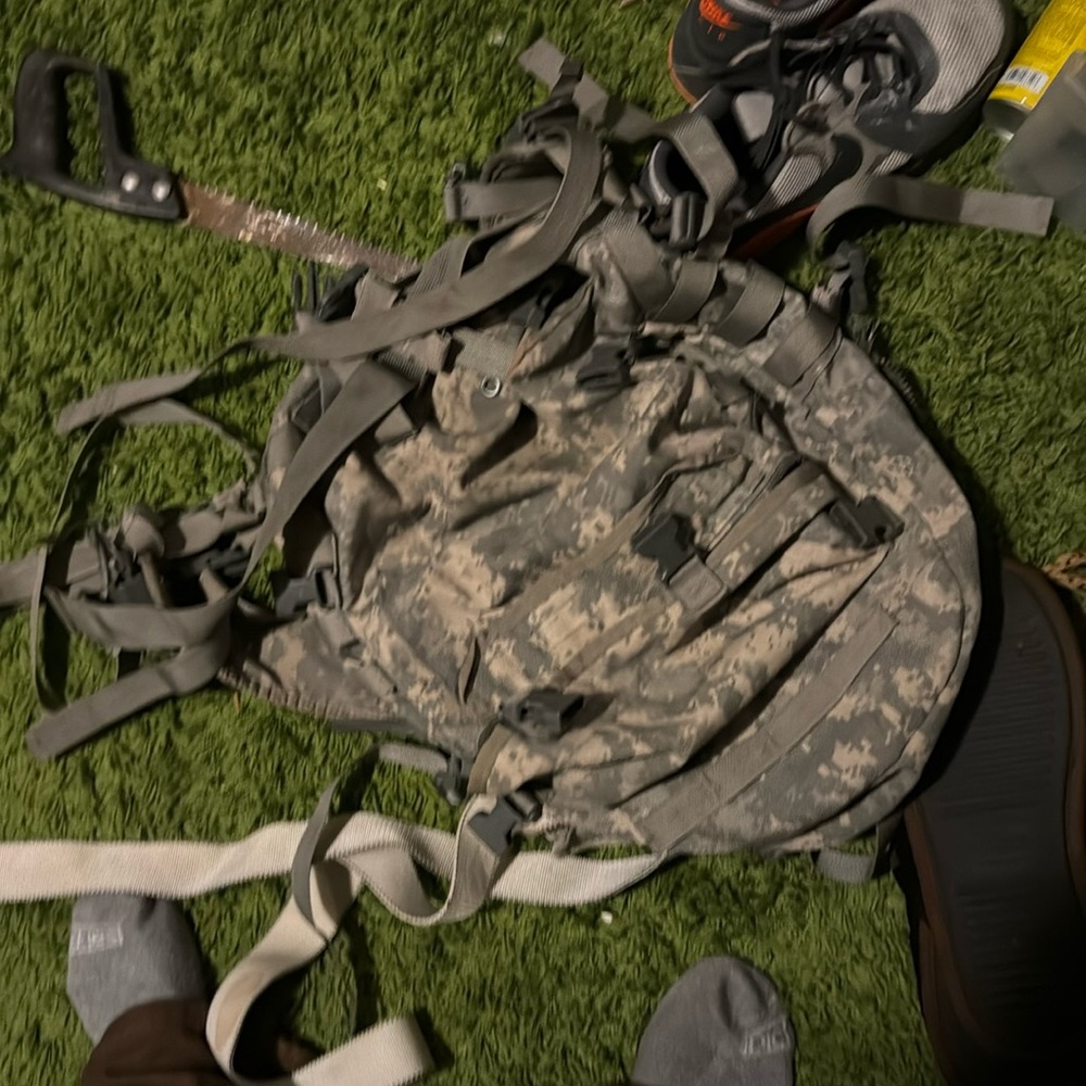 Scene service,ruck sack  parachute, jump bag